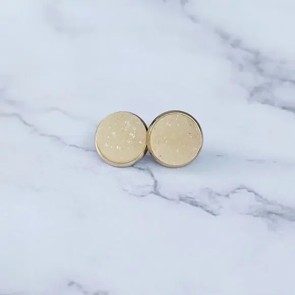 Pale Yellow & Gold Tone Unusual Stud Earrings 0.5" - Picture 2 of 9